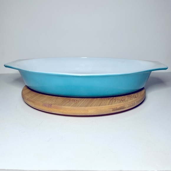Pyrex Other - Vintage Pyrex Teal/Turquoise Blue Oval Casserole Dish 1 1/2 quart